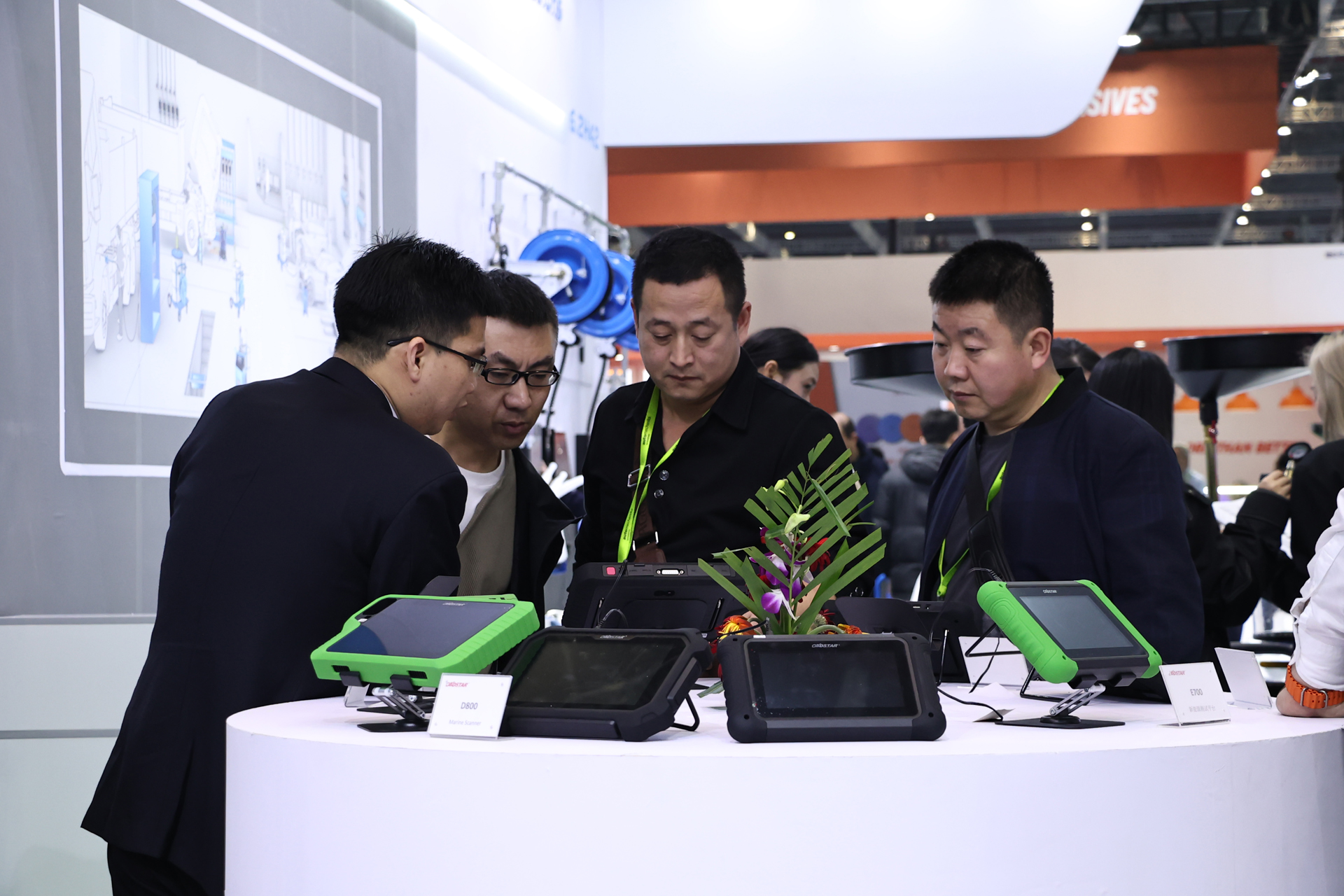 軒宇車鼎亮相Automechanika Shanghai,硬核產(chǎn)品詮釋科技創(chuàng)新實力 軒宇車鼎亮相Automechanika Shanghai,硬核產(chǎn)品詮釋科技創(chuàng)新實力
