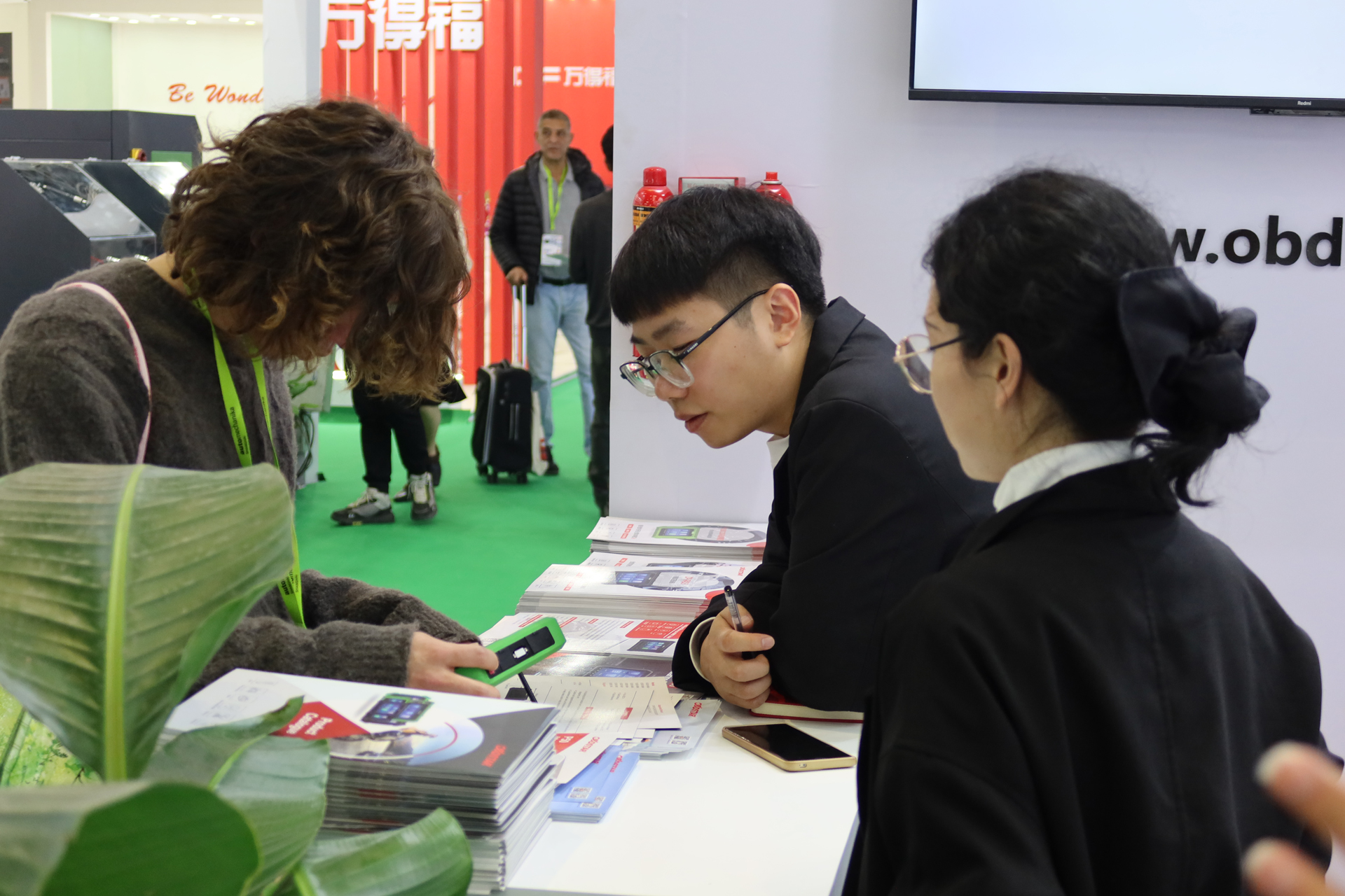 軒宇車鼎亮相Automechanika Shanghai,硬核產(chǎn)品詮釋科技創(chuàng)新實力 軒宇車鼎亮相Automechanika Shanghai,硬核產(chǎn)品詮釋科技創(chuàng)新實力